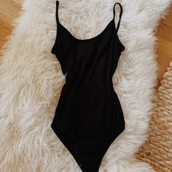 Brandy Melville Tops - Brandy Melville bodysuit